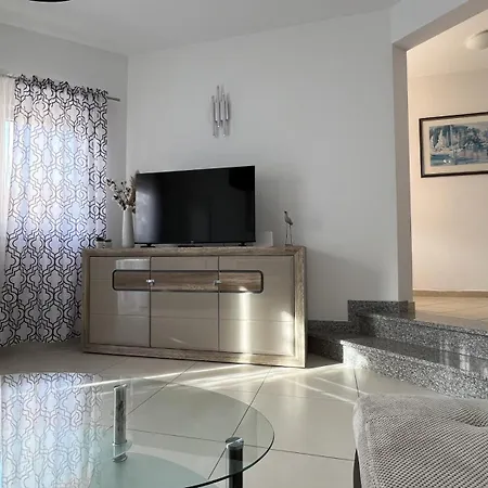 Casa Leccino Tar-Vabriga